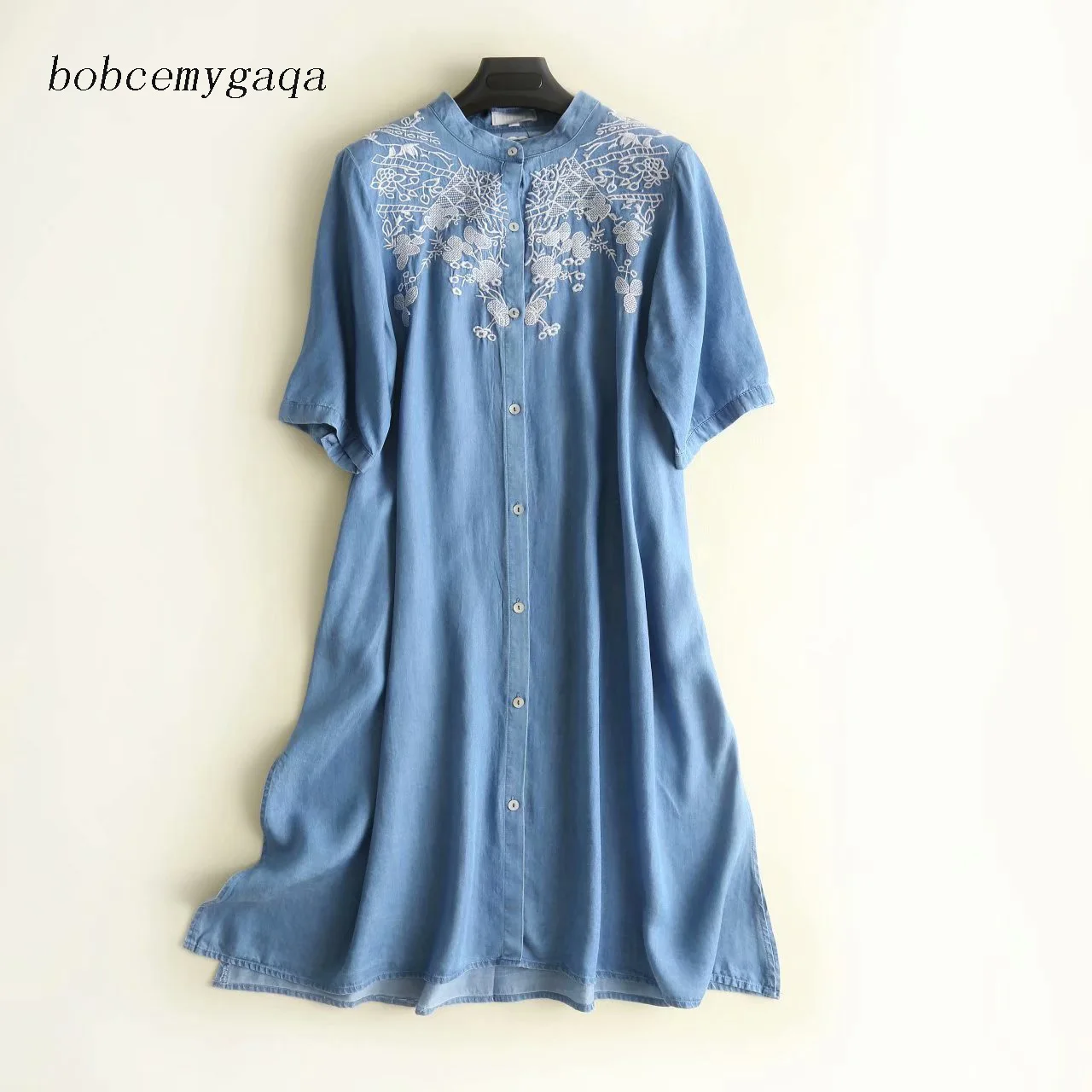 Платье рубашка женское джинсовое с вышивкой свободное хлопковое офисное платье