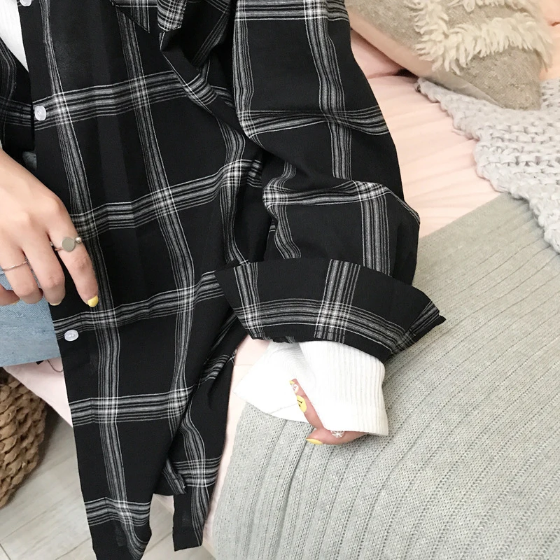 

New Summer Long Loose Falling Shoulder Long Sleeve Lapel Plaid Pocket Shirt Women