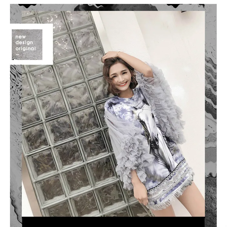 

PADEGAO Horse Pattern Gray T Shirt 2019 Lace Patchwork Shirt with Sequin Summer Tops and Tees Flare Sleeve Long Shirt BJ1048