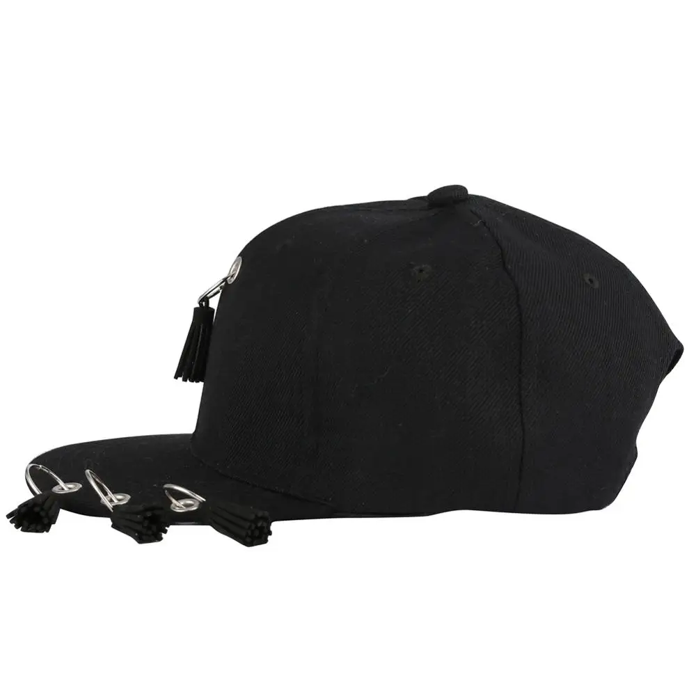 Детская модная бейсболка с металлическим кольцом и железными кисточками