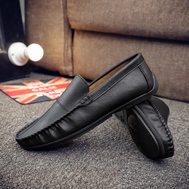 

Leather Men's Loafers Fashion Hand Stitched Slip-On Shoes Soft Comfortable Casual Trend Flats Shoes British Men Lazy Shoes