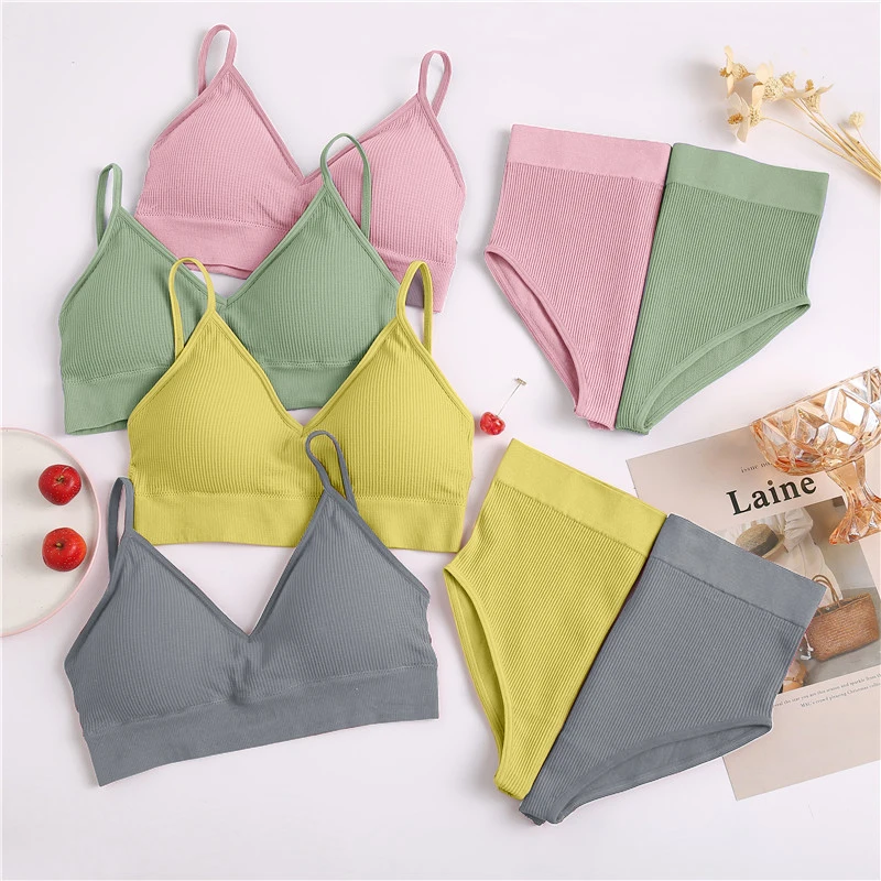 

FINETOO Women Seamless Lingerie Set 10 Colors Fitness Bralette Push Up Top + Panties Suit Sports Woman Sexy Underwear Sets Femme