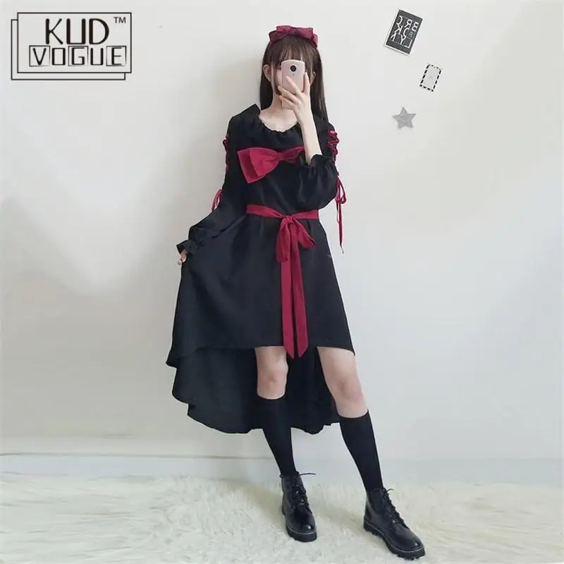 Женское винтажное платье в готическом стиле черное с оборками длинным