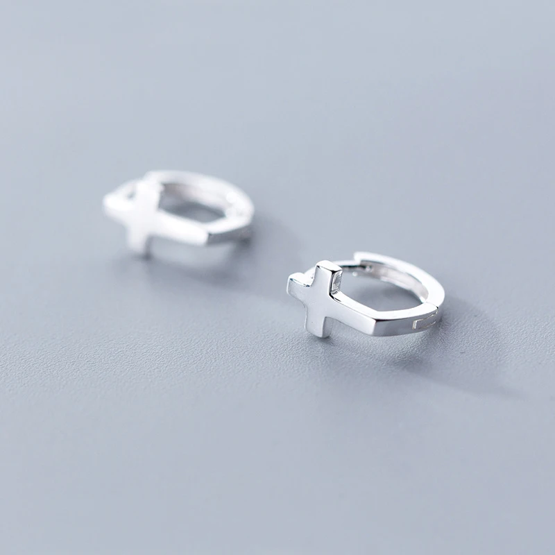 Женские серьги кресты Trustdavis минималистичные готические сережки из