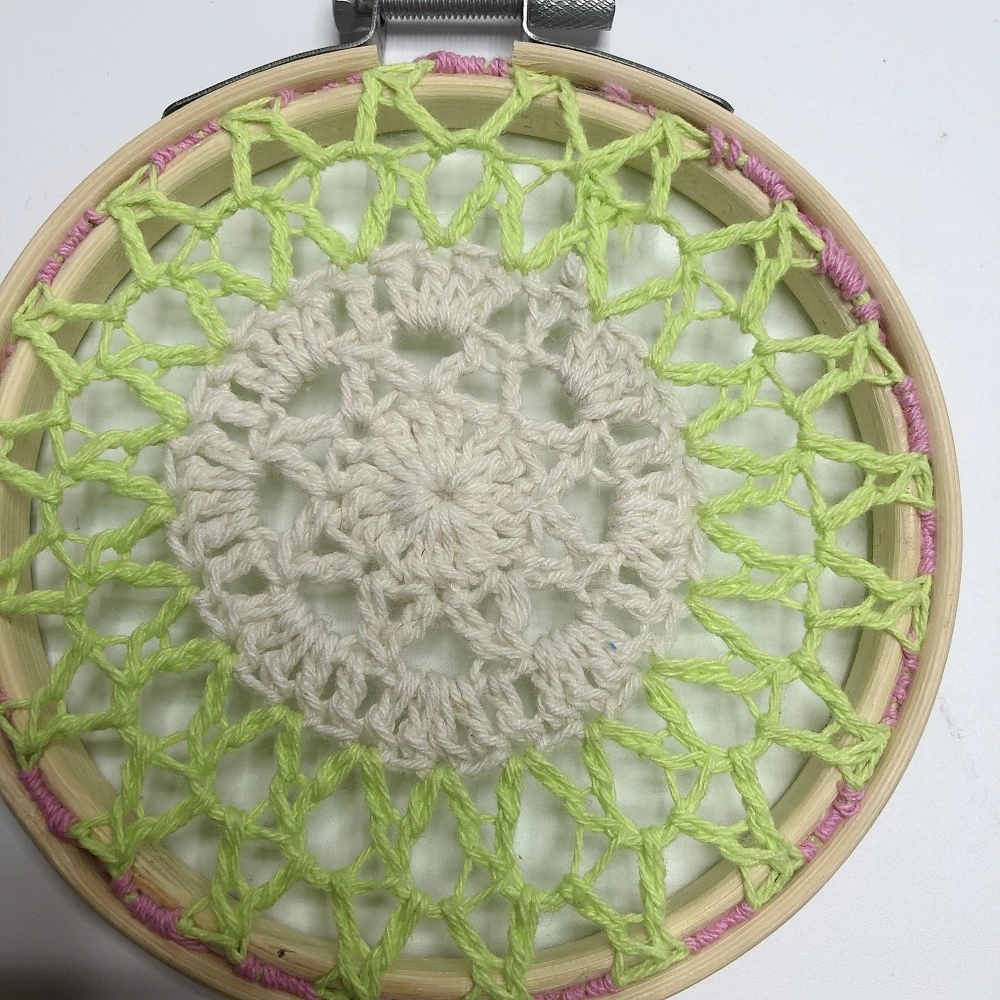 

Handmade Lace Wedding Background Room Decoration attrape reve Wall Decor / diameter 10cm