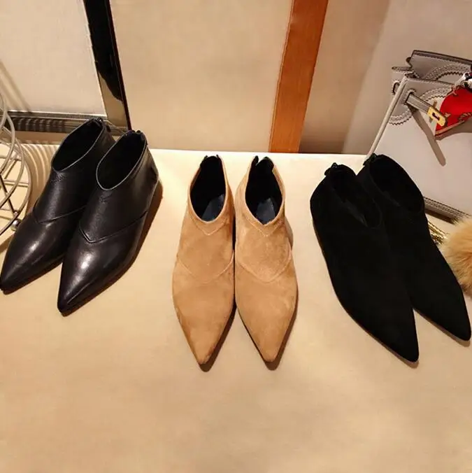 Женские замшевые ботильоны с острым носком короткие ботинки на плоской подошве