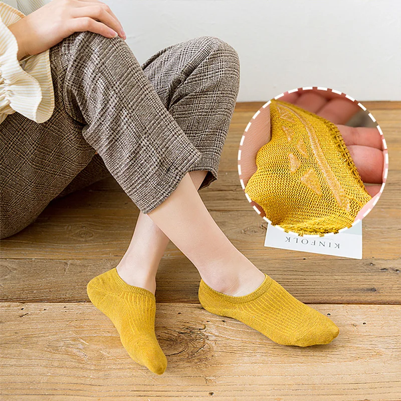 

Women Spring Solid Color Socks Candy Color Shallow Mouth Boat Socks Invisible Silicone Anti-skid Socks