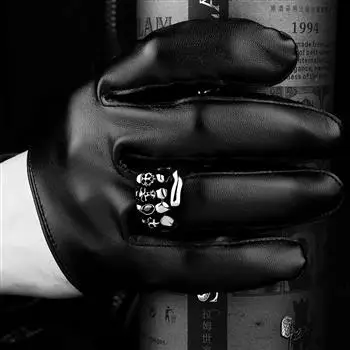 

Popular Fashion Retro Personality Skull Men's Ring R083-8 Rings for Men Cool Rings Jewelry Wholesale Gothic