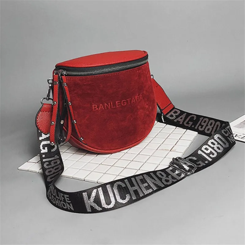 

Women fashion small single shoulder bag lady inclined shoulder bag shoulder bag female wallet semicircle saddle bags