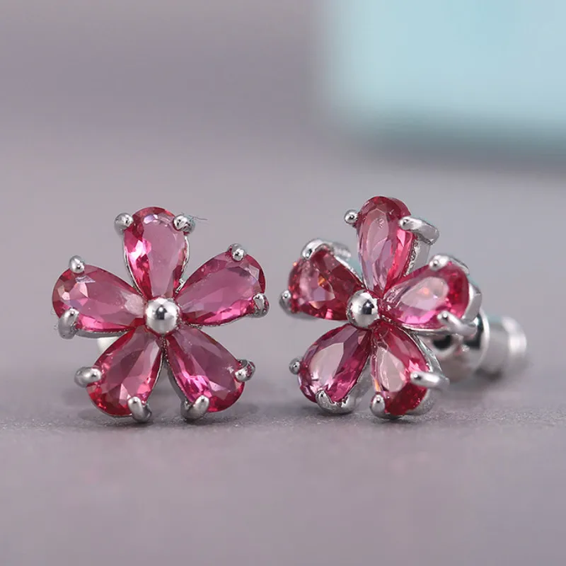 

Inlaid Zircon Flower Ear Studs SimpleTemperament Jewelry 2021