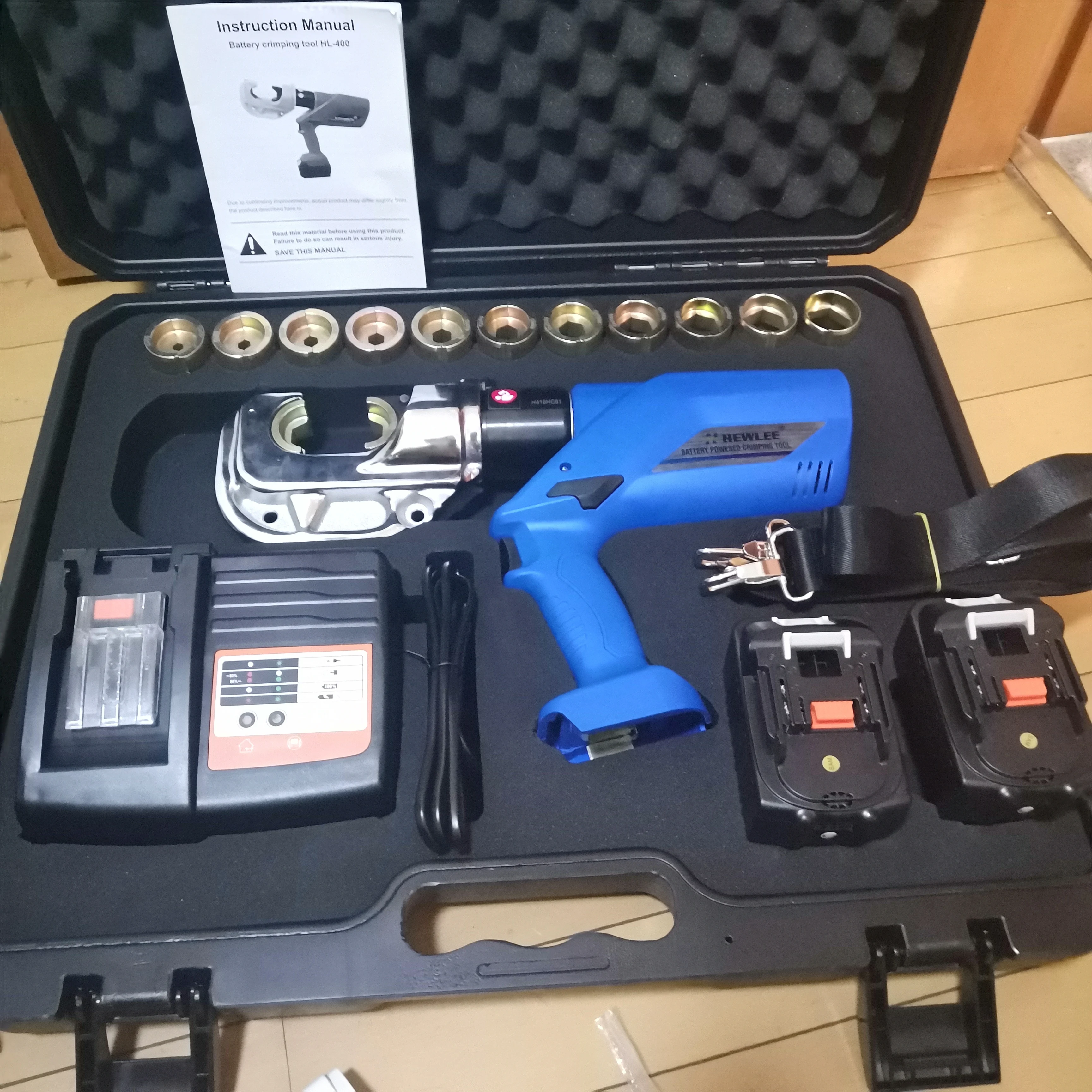 Обжимной инструмент с аккумулятором 16 400 мм²|Плоскогубцы| |