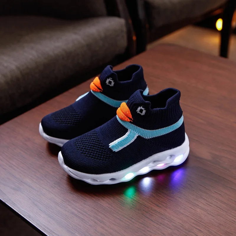 Детская светящаяся обувь для маленьких девочек детская повседневная с