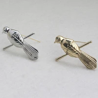vintage bird brooches petyr baelish pin badge new movie animal jewelry men women wholesale