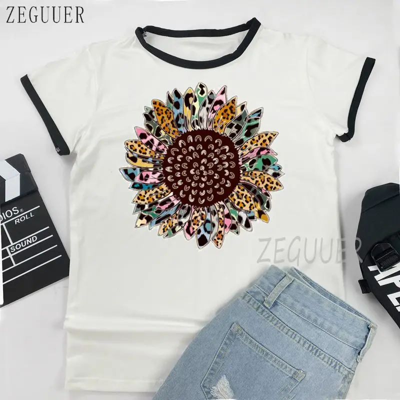 

Vintage Flowers Casual O-neck Graphic Print Women T-shirt 2021 Summer Short Sleeve Loose Female Basic Tops Shirt Ladies Tees