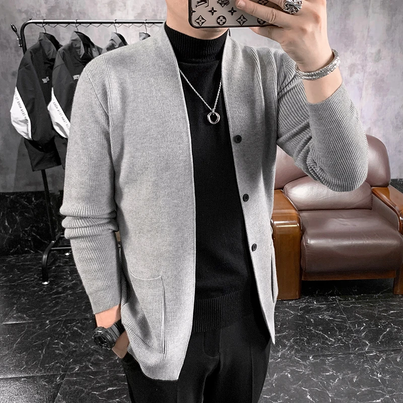 

2022 Hombre Cardigan Male Sweaters High Quality Single Breasted Chenille Men Knit Coat Fashion Solid Color Man Sweaters S-3XL