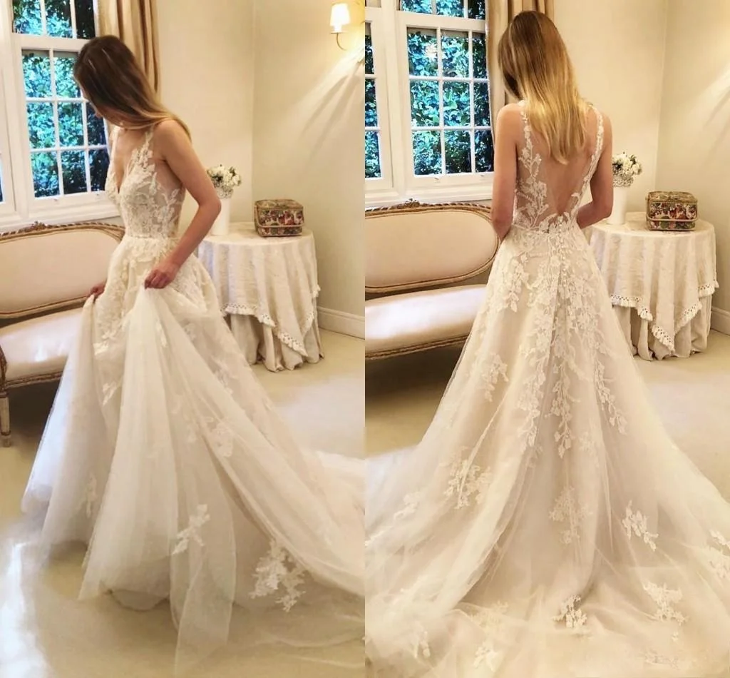 

Zuhair Murad White Wedding Dresses V Neck Backless Lace Bridal Gowns abiti da sposa Sweep Train A Line Wedding Dress Cheap