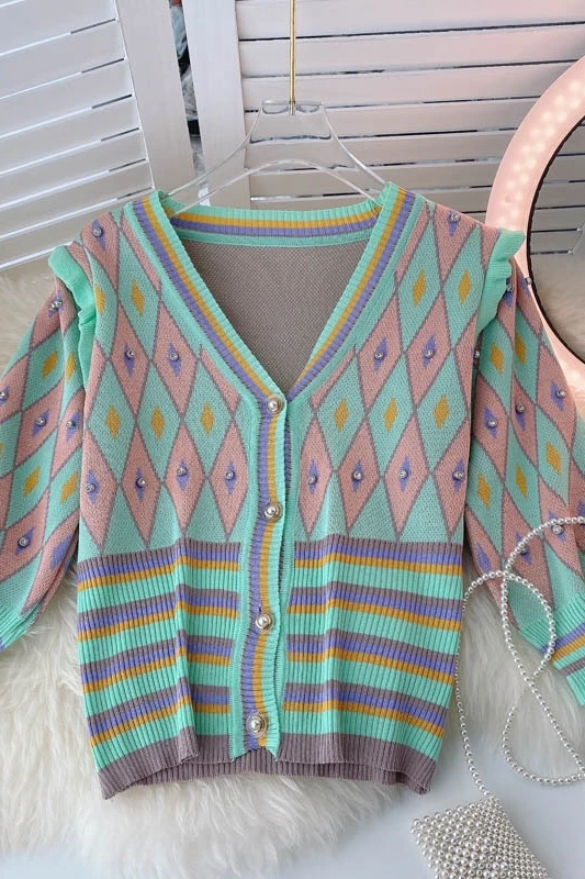 

VANAOVICH Bead Knitted Cardigan Sweater Women 2022 Spring New V-neck Wild Slim Top Half Sleeve Women Sweaters