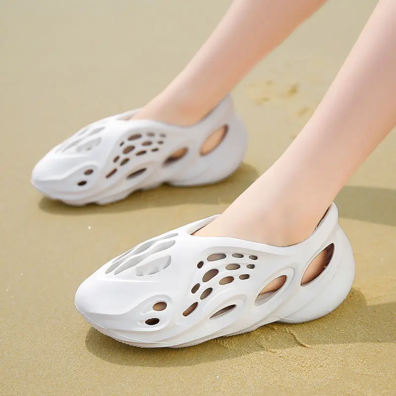 

Summer casual shoes men's sandals soft mesh couple beach slippers men's swimming sandals foam runners comfortable flip-flops