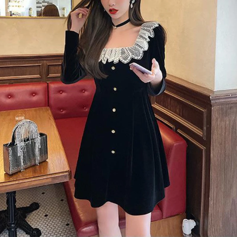 

Vintage Velvet Fairy Dress Women Sweet Ruffles Elegant Casual Princess Dress Spring Black Gothic Korean Party Dresses 2022 Y2k