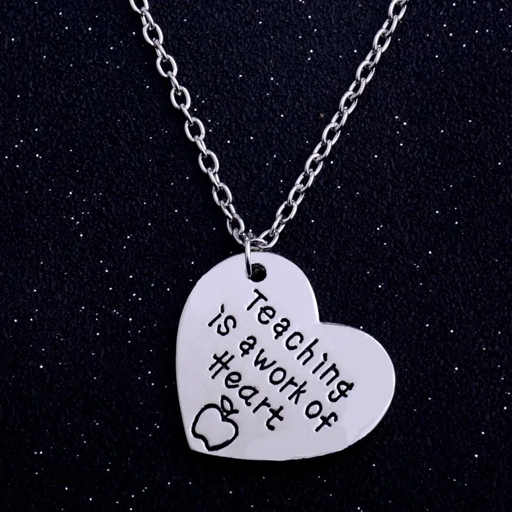 Подарок на День учителя преподавание это работа сердца кулон в виде ожерелье для