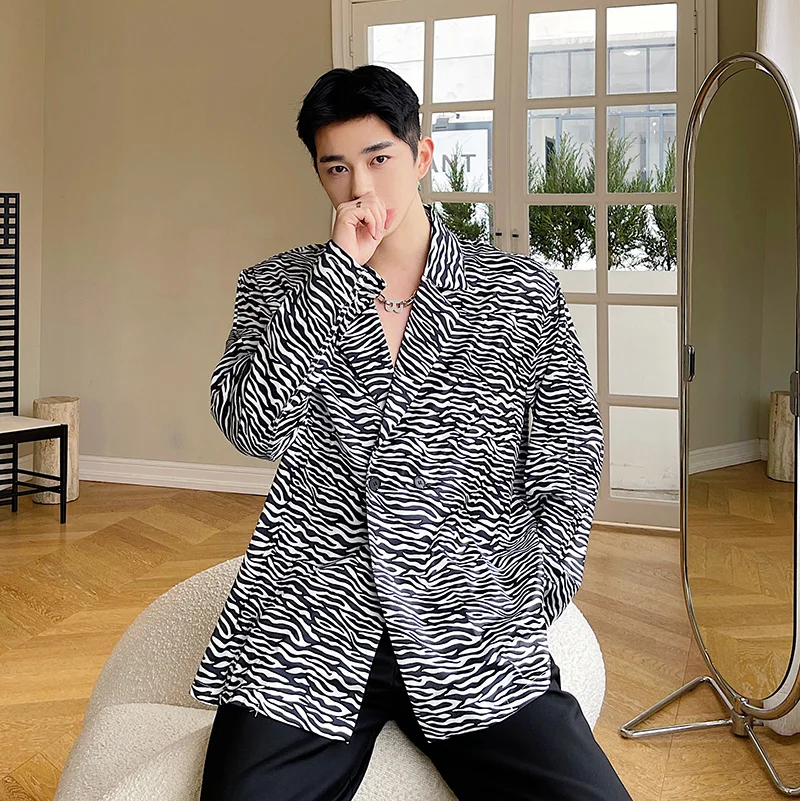 

Man Streetwear Vintage Loose Casual Suit Blazer Coat Men's Suit Jacket Blazers Tracksuit Zebra Stripe Male Thin Suits Male