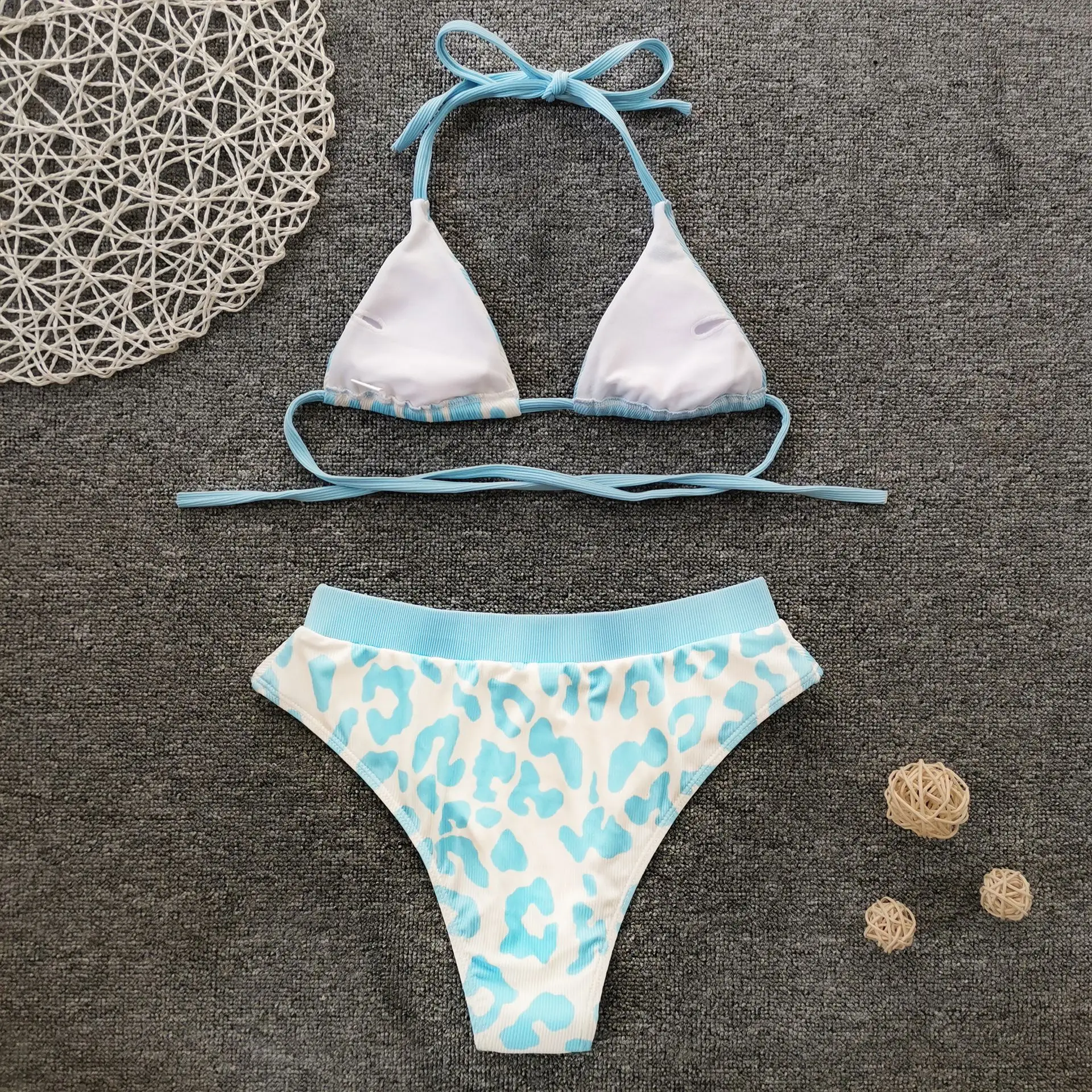 

2021 New Leopard Print Split Women's Swimsuit Digital Print Small Pit Strip Cloth Sexy Bikinis Set High Waisted Swimwear