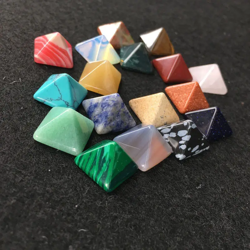 7 Pcs пирамидальная Цветной камни множество кристаллов Исцеление натуральных