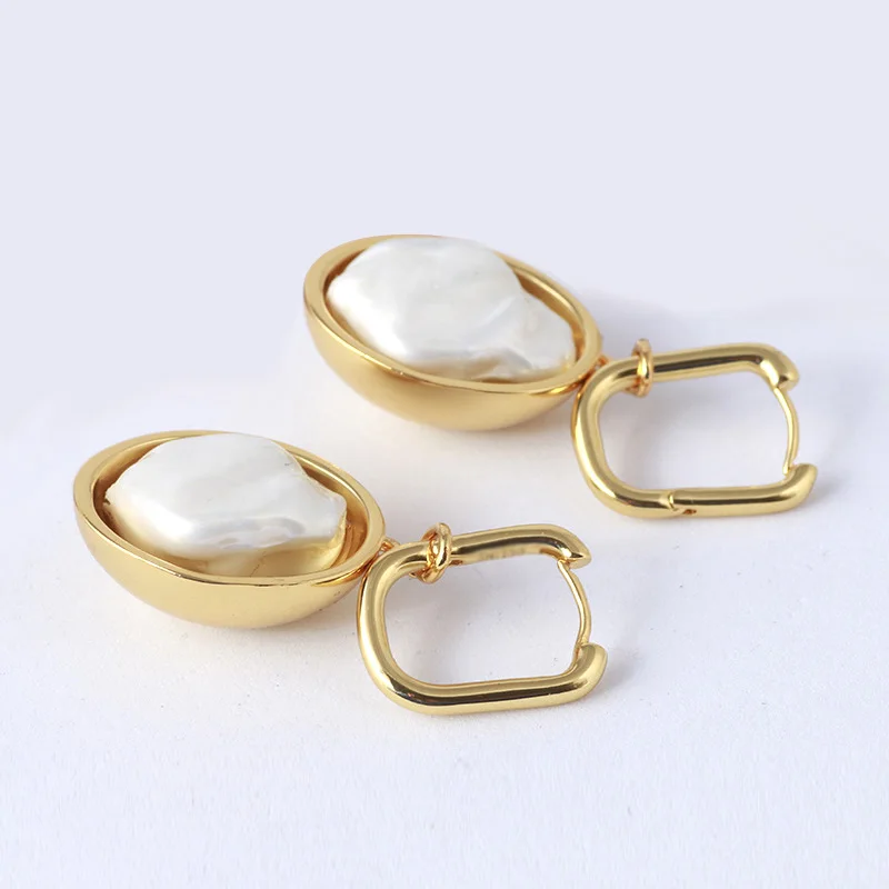 

Hanging Earrings For Women Irregular Pearl Pendant Golden Semicircle Unique Earrings Vintage Accessories Fashion Trend Jewelry