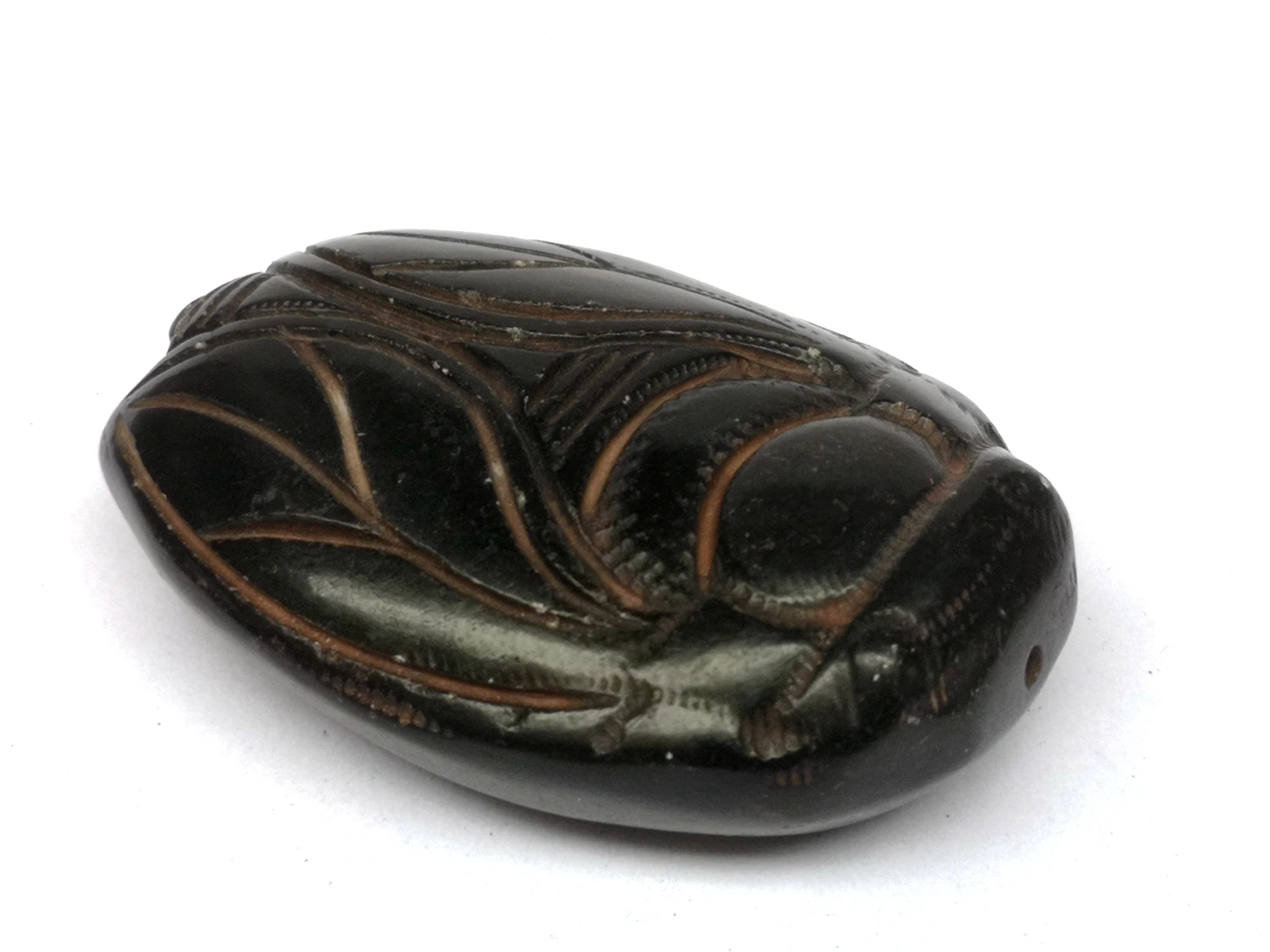 

YIZHU CULTUER художественная коллекция Старый китайский Хуншань культура черный магнит нефрит резьба кулон Цикада
