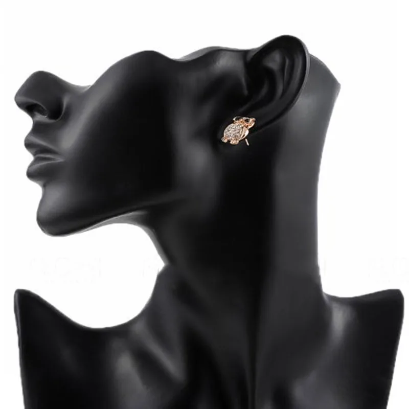 

GorGor Clip Earrings Women Alloy Material Pattern Owl Rose Gold Plate Mosaic Crystal Individuality Exquisite Jewelry 2020422275b