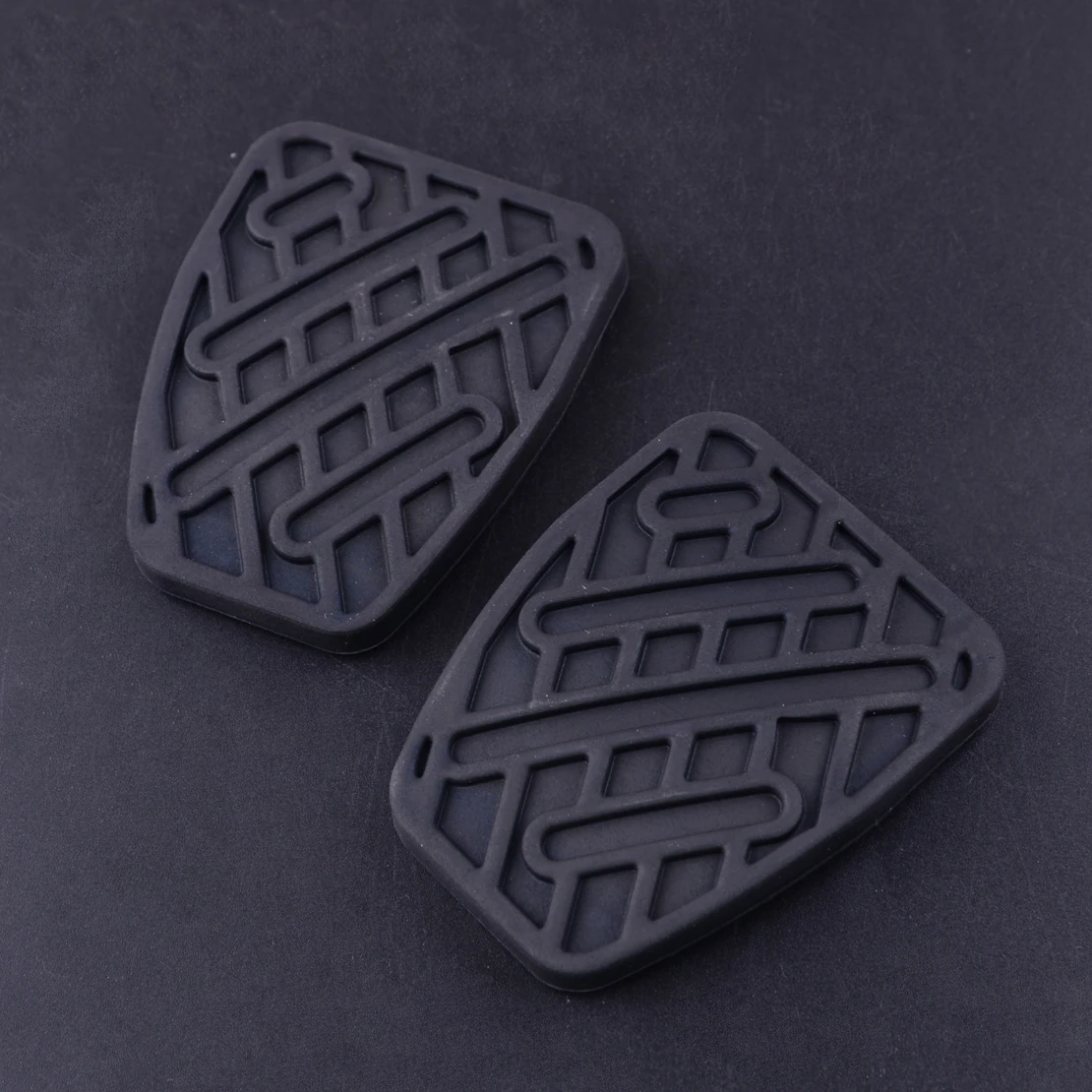 Beler черный 2 шт. резиновый тормоз и сцепление педали Накладки подходят для Nissan Qashqai