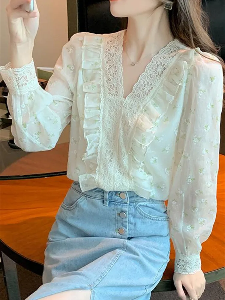 

Long Sleeve Floral Blouse Tops Blouse Women Blusas Mujer De Moda 2021 Embroidery V-Neck Chiffon Blouse Shirt Women Blouses