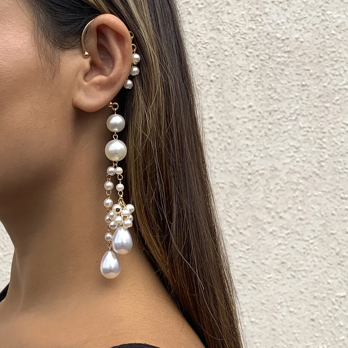 

Pearl Tassel Drop Earring Ear Cuff Hanging Earring No Pierced Clip On Earrings For Women Girl 1Piece Fashion No Ear Hole Jewelry