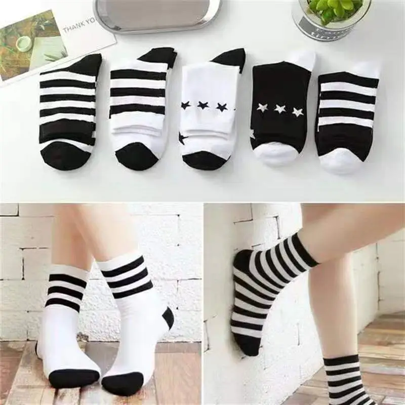

Best Highest Harajuku Style Long Tube Socks Two Bars New Casual Sports Comfortable Breathable Striped Jacquard Unisex Socks