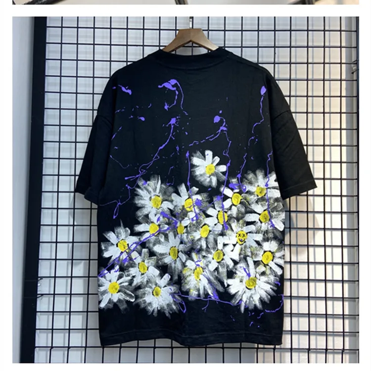 

Oversized Manual Splash Ink Daisy T Shirt Men Women Hip-hop T-shirt Lightning