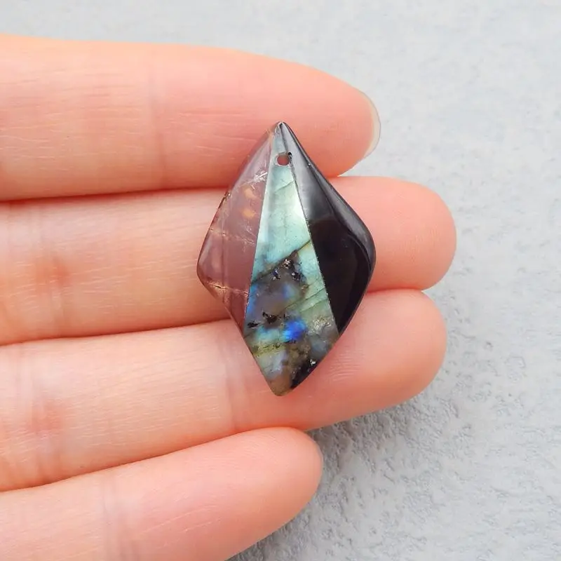 

Natural Stone Flashy Labradorite,Obsidian,Multi-Color Picasso Jasper Intarsia Gemstone Fashion Pendant Bead 27x18x5mm 3g