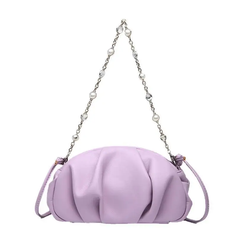 

Модный клатч с рюшами для женщин, дизайнерская сумка через плечо с жемчужными цепочками, роскошная сумка через плечо из мягкой искусственно...