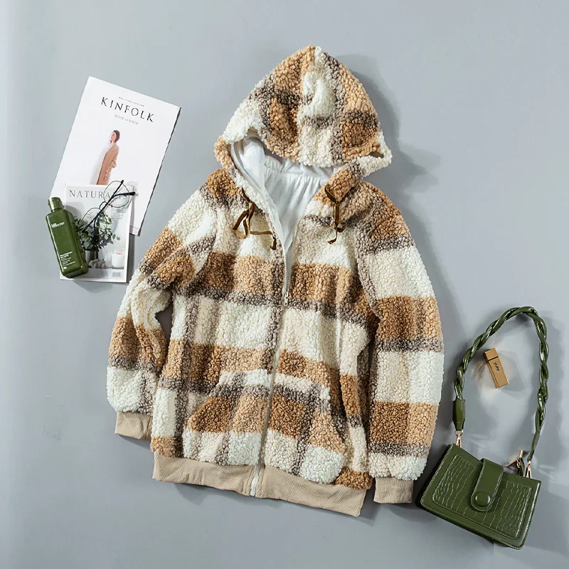 Новинка Женская Высококачественная стильная рубашка на пуговицах в клетку по