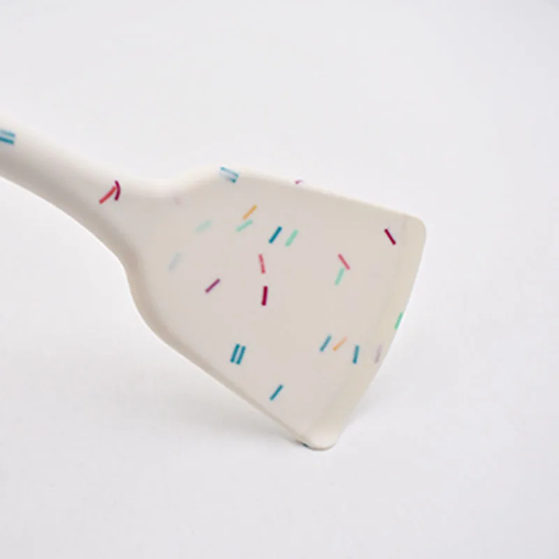 Набор кухонных силиконовых инструментов устойчивых к высоким и низким