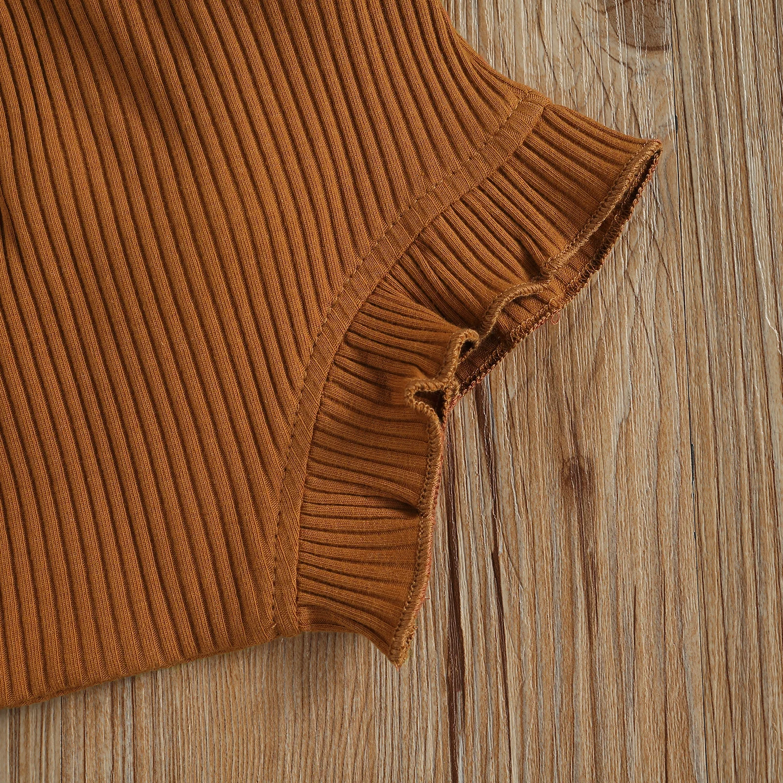 

OPPERIAYA Newborn Two Piece Summer casual Set Sleeveless round neck Tie Dye Bodysuit Solid Color Ruffled Hem Shorts for Infant