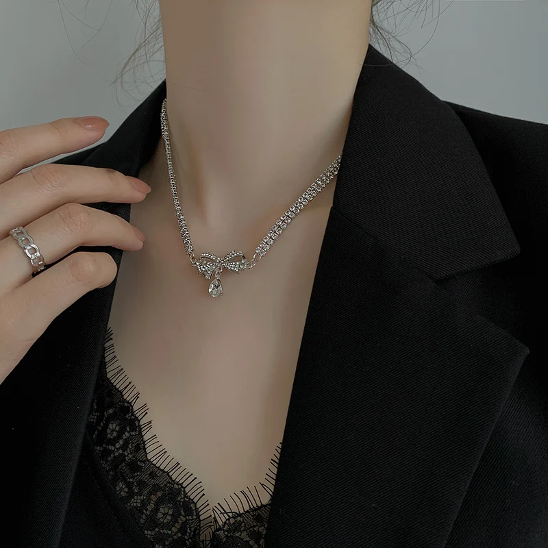 Бантом капли воды ожерелье с подвеской для женщин со стразами цепочка в виде лапы