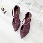 Прямая поставка; Летние женские босоножки с острым носком; Повседневная дышащая обувь на танкетке с вырезами и Т-образным ремешком с пряжкой; Модная женская обувь