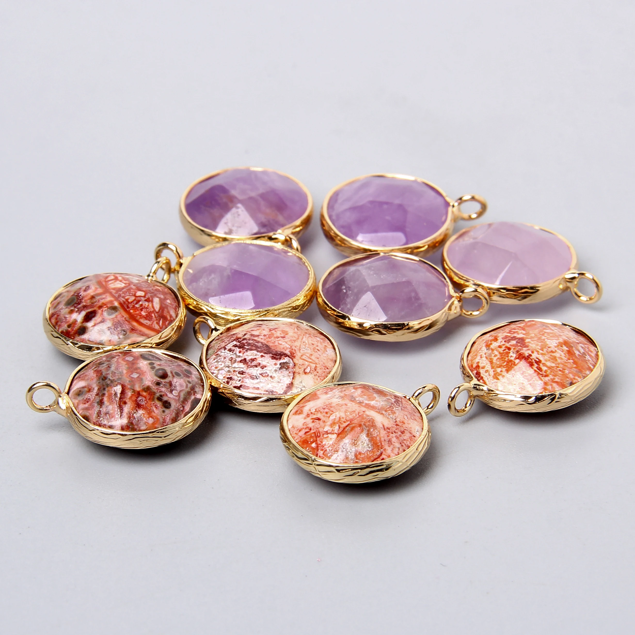 Подвеска из драгоценного камня натуральная граненая фиолетовая красная