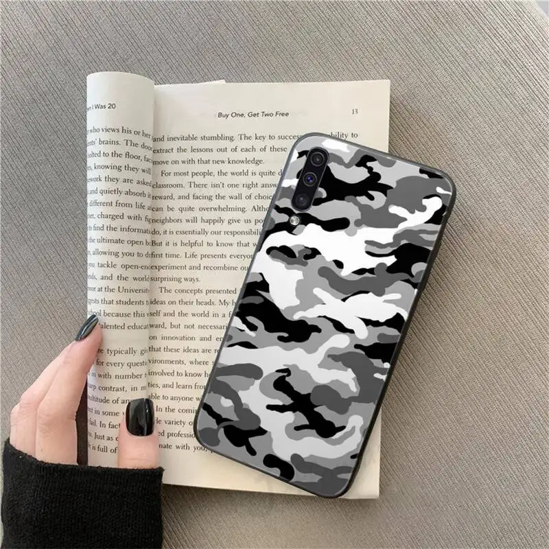 

Camouflage Military Camo pattern Phone Case For Samsung galaxy S 9 10 20 A 10 21 30 31 40 50 51 71 s note 20 j 4 2018 plus