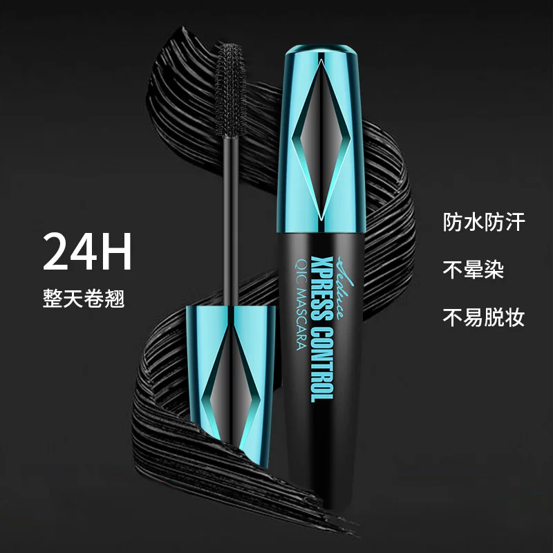 

Waterproof 4D Mascara becomes beautiful makeup without black and blue lines