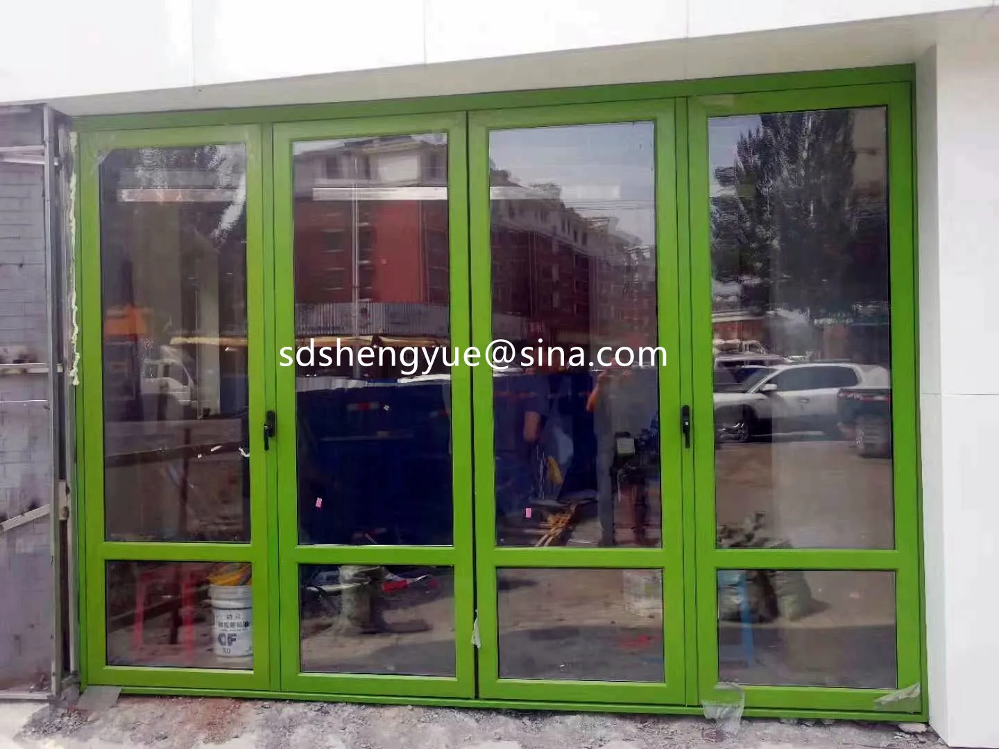 Алюминиевые двери и окна от производителя профессиональные звуконепроницаемые