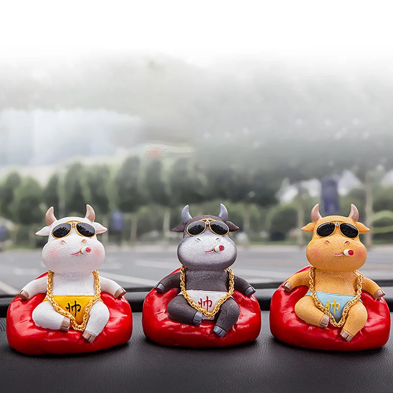 

Милая корова крупного рогатого скота автомобильные аксессуары приборная панель украшения для интерьера автомобиля