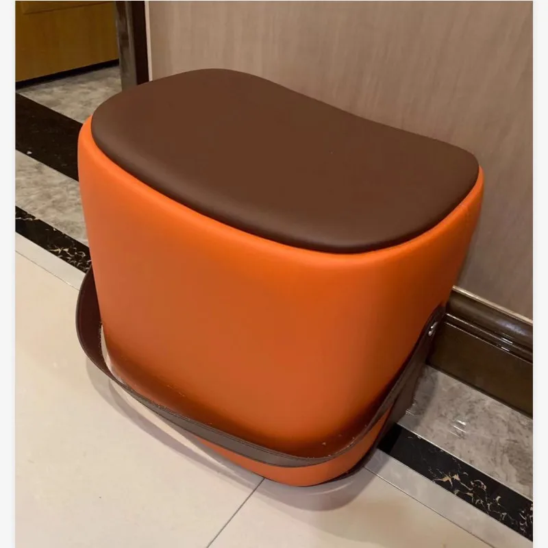 

Rounded shaped saddle low stool ins portable simple shoe-changing stool skin-friendly cashmere rebound sponge fashion creative h