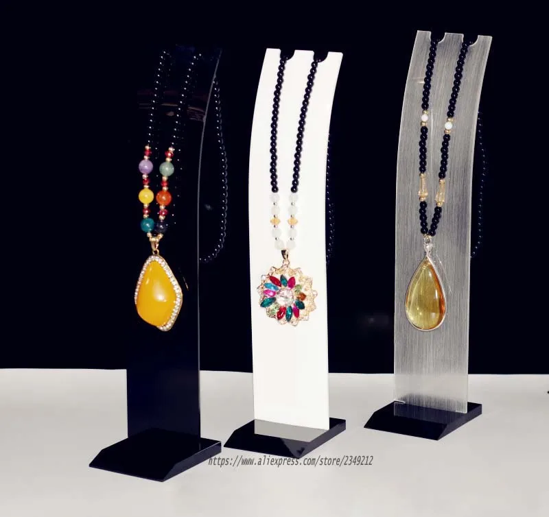 

Wholesale 5pcs/lot Acrylic Necklace Display Stand Pendant Showing Rack Jewelry Display Shelf Car Decoration Holder