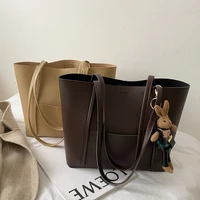 2021 winter new korean style simple retro large capacity one shoulder tote bag texture autumn and winter ladies bag designer bag